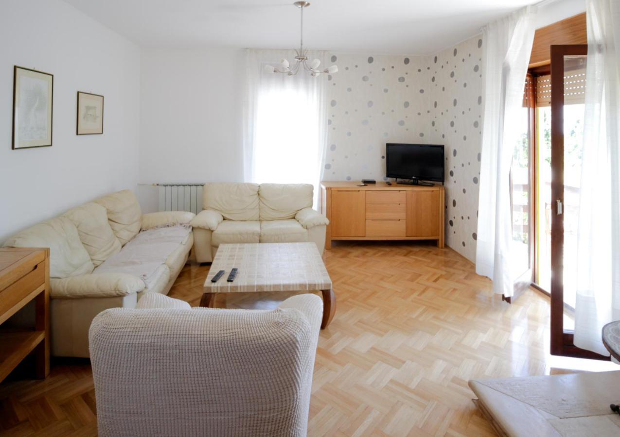 Apartment Sverko Kastav Exterior photo
